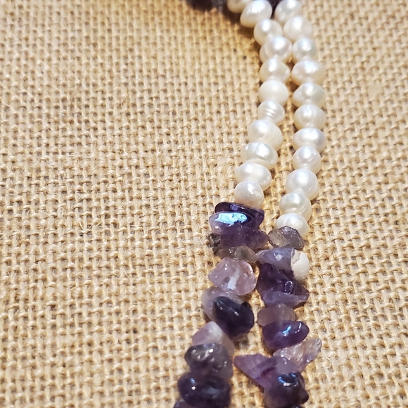 Amethyst Geode and Fresh Water Pearl Necklace - Picture 4 of 4